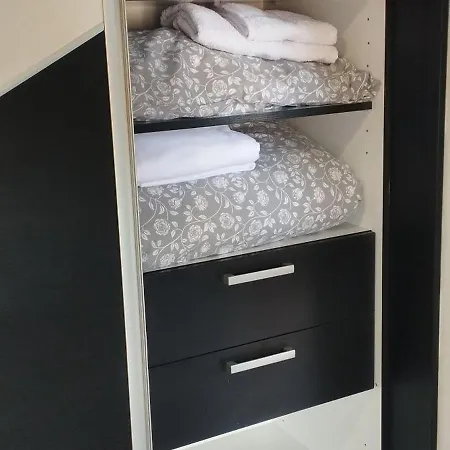 Nikola *