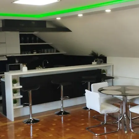 Apartment Nikola *